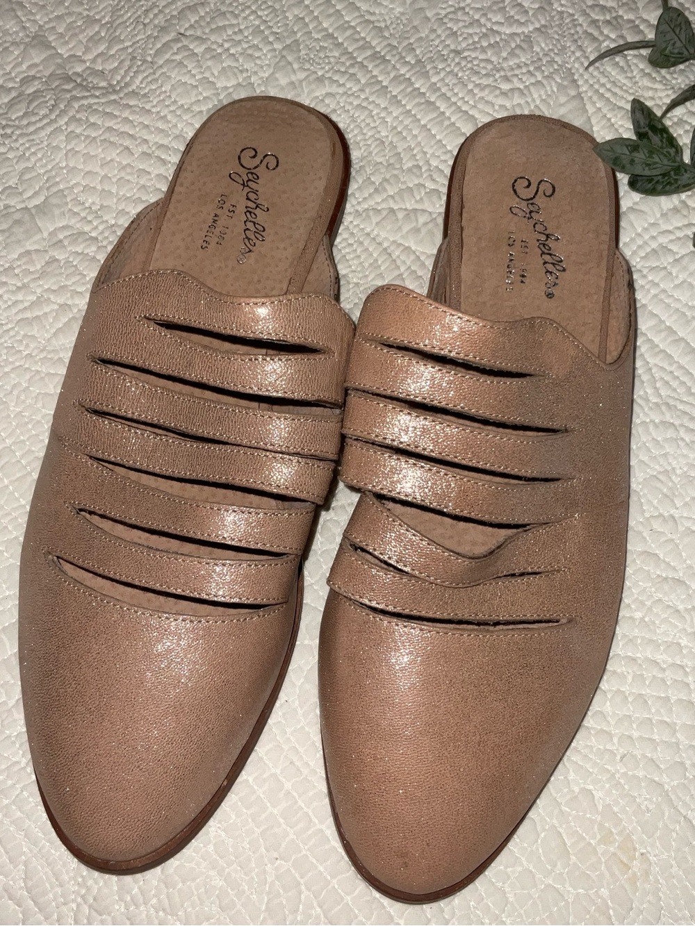 Seychelles Metallic Blush Slip-On Cutout Mules